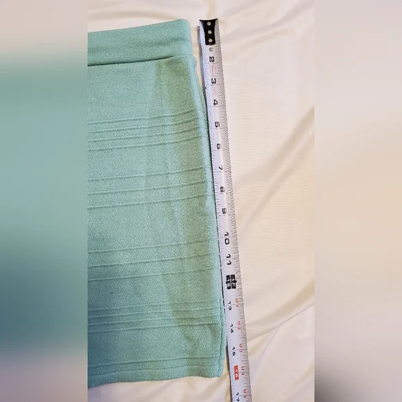 Charlotte Russe Mint Mini Skirt Size Medium - Picture 5 of 5